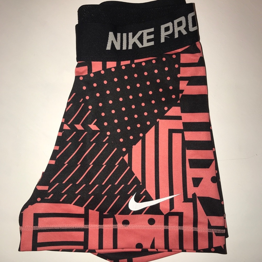 nike spandex shorts